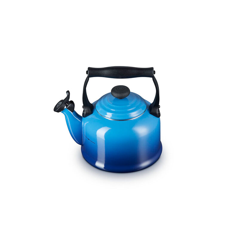 Le Creuset Traditional Kettle 2.1L image number 0